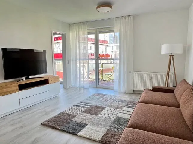 Wohnen mit Charakter: 2-Zimmer-Wohnung in Berlin-Mitte — photo 1